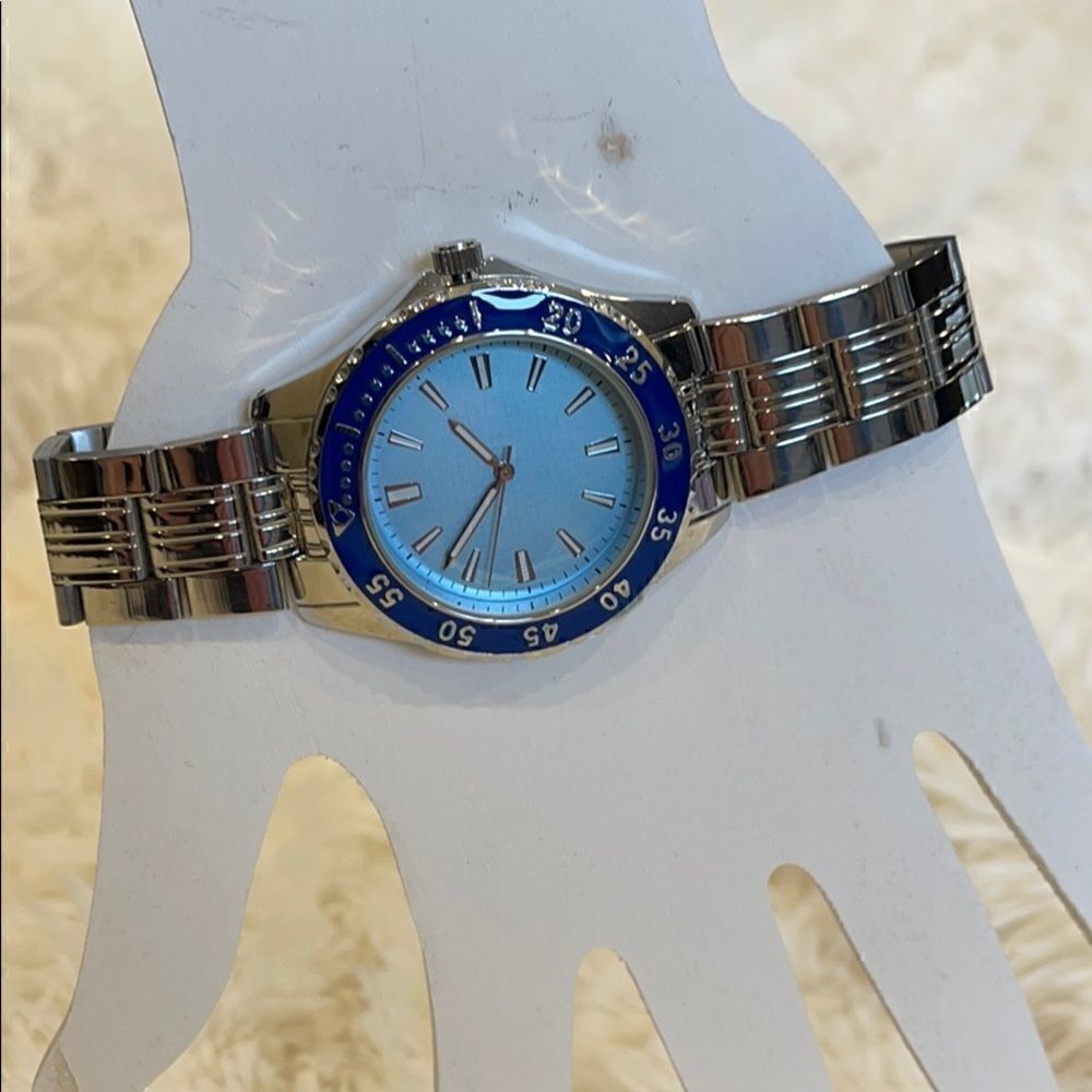 Brand new fashion watch 